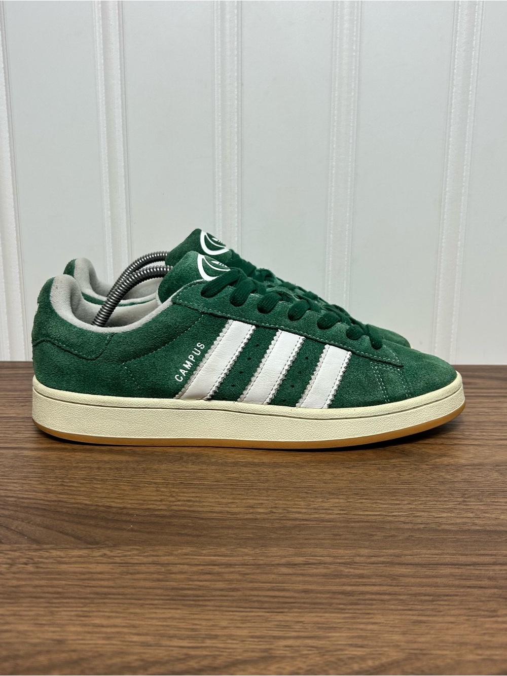 Adidas campus green suede white gum low lace men’s 10